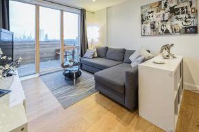 Luxury Flat viewing Canary Warf